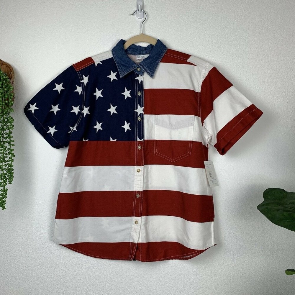 Quizz Again Men's L American Flag Print Collared Button Down Short Sleeved Shirt